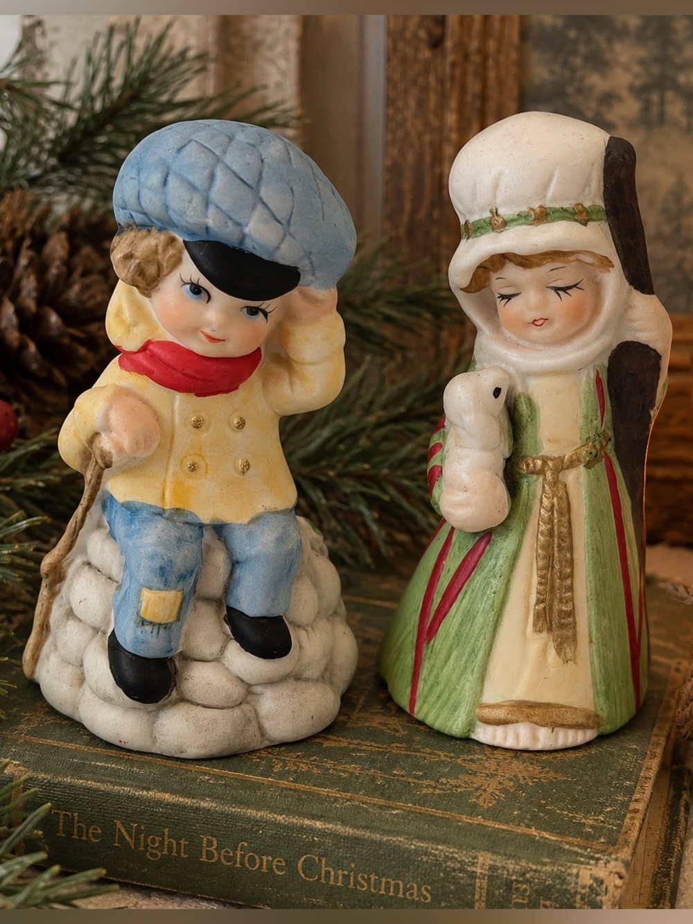 Vintage 1978 JASCO Merri Bells Porcelain Christmas Figurines Set of 2